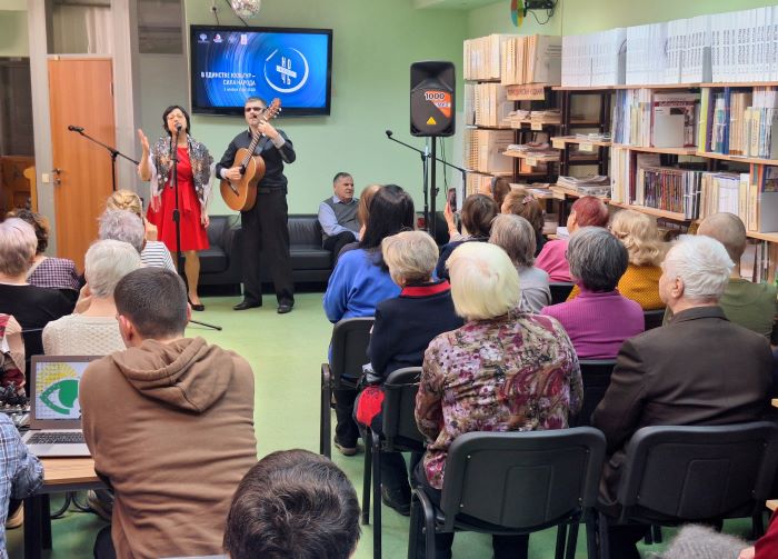 Петя с Наташей.jpg